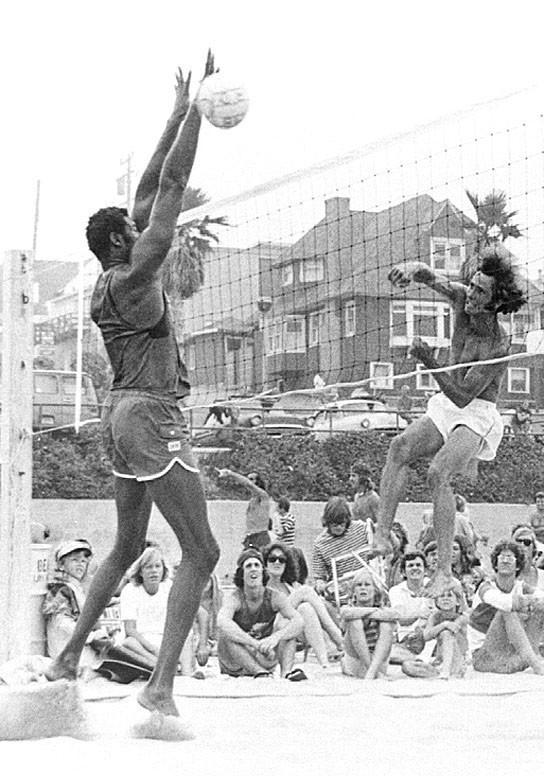 张伯伦最后的结局,张伯伦详细情况