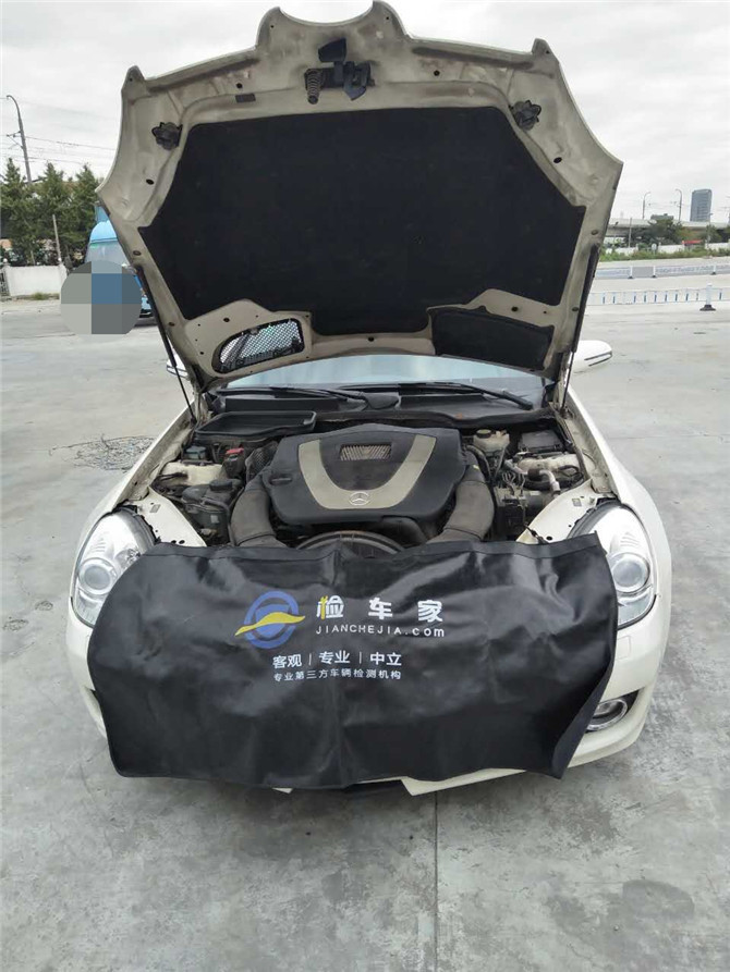 5万公里奔驰slk老车值得购买吗,10万可以买到哪款奔驰slk