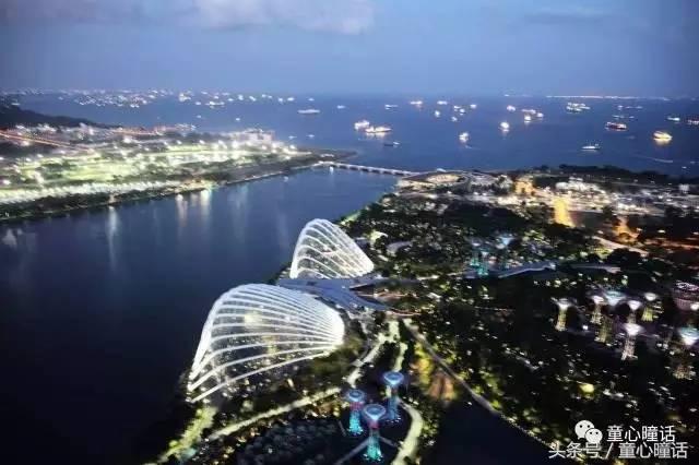 新加坡滨海湾金沙酒店无边泳池,新加坡海边金沙酒店