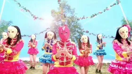 日本天团akb48,akb48是地下偶像吗