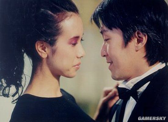 星爷曾经有一份真挚的爱情,关于星爷的真实爱情故事