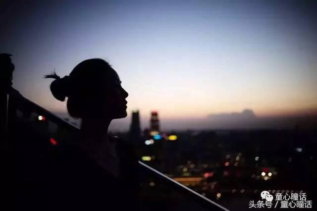 新加坡滨海湾金沙酒店无边泳池,新加坡海边金沙酒店