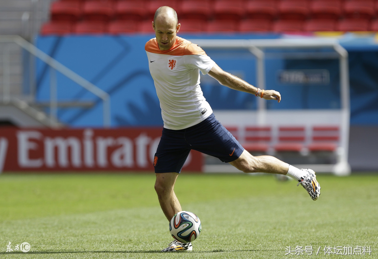 荷兰七比0胜瑞典,荷兰近三场比分