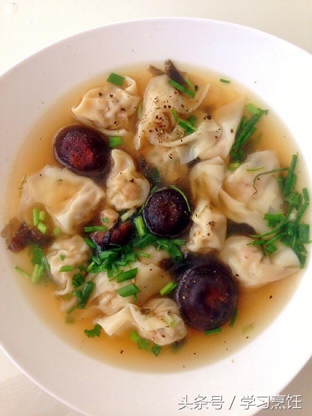 小馄饨怎么包馅又多又好看,上海小馄饨馅做法