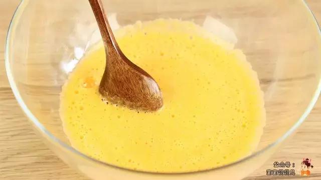 鸡蛋山药过敏宝宝辅食,宝宝辅食胡萝卜山药鸡蛋糕