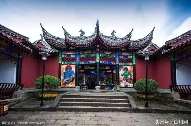 鬼节聊鬼：我一年也就出来溜达两回：清明节一回，七月十五一回