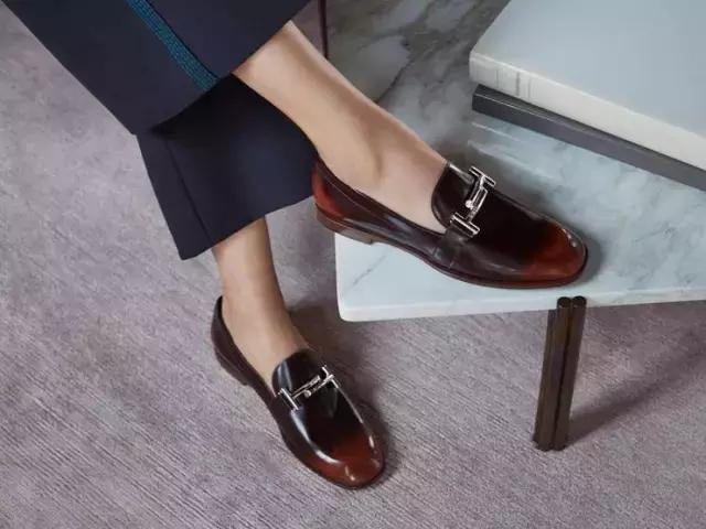 秋冬款鞋子建议买哪双,秋冬哪3双鞋子最值得入手