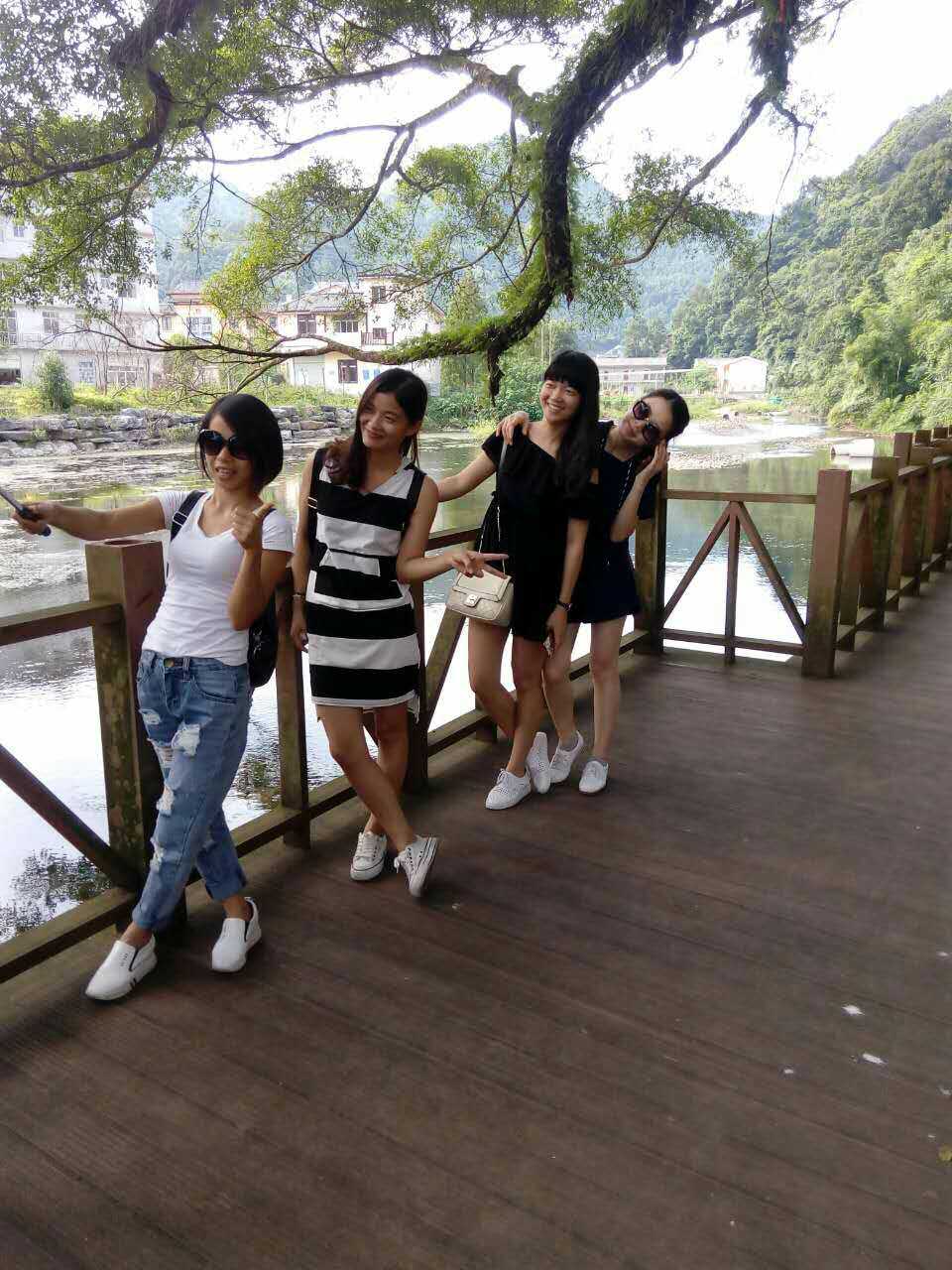 探秘神秘瑶寨,探千年神秘古瑶寨