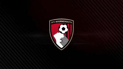 足球场上的各种奇葩操作,什么足球花式动作能秀翻全场