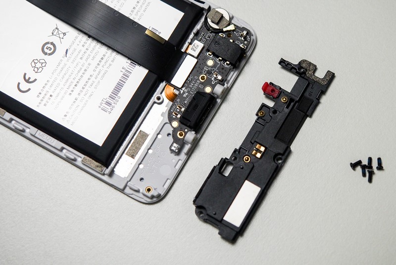 魅蓝note6拆解换电池,魅蓝note6总成带框