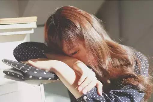 扁平疣打干扰素的危害,男性扁平疣有什么危害