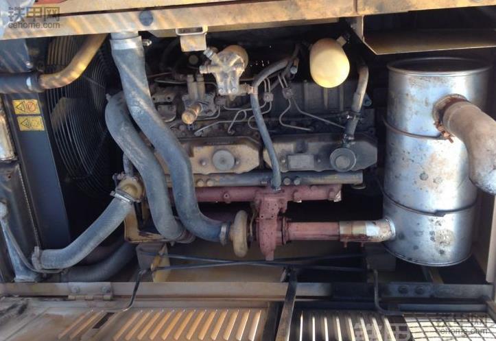 不管死活可不行！闲置挖掘机该如何保养？