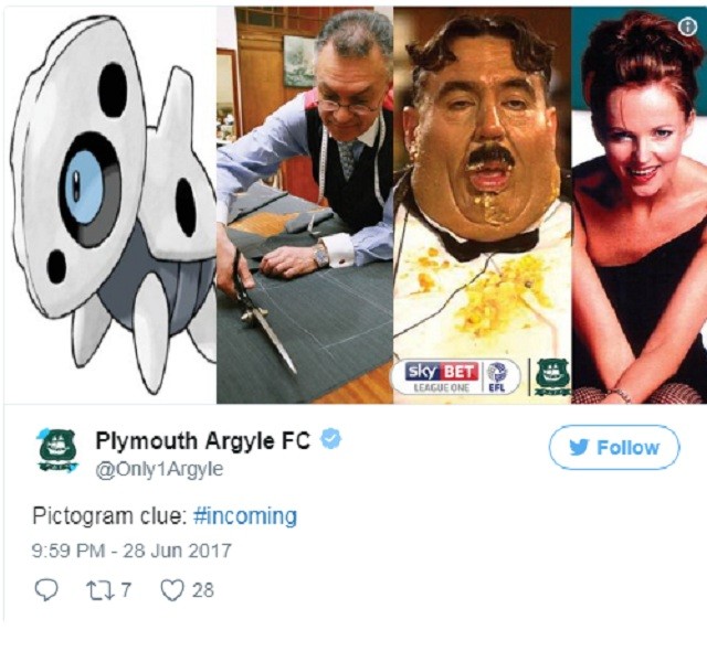 足球场上的各种奇葩操作,什么足球花式动作能秀翻全场