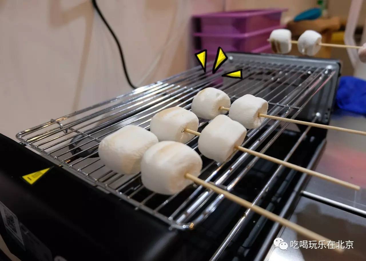 那些火爆ins的网红冰淇淋,炒酸奶冰淇淋网红店