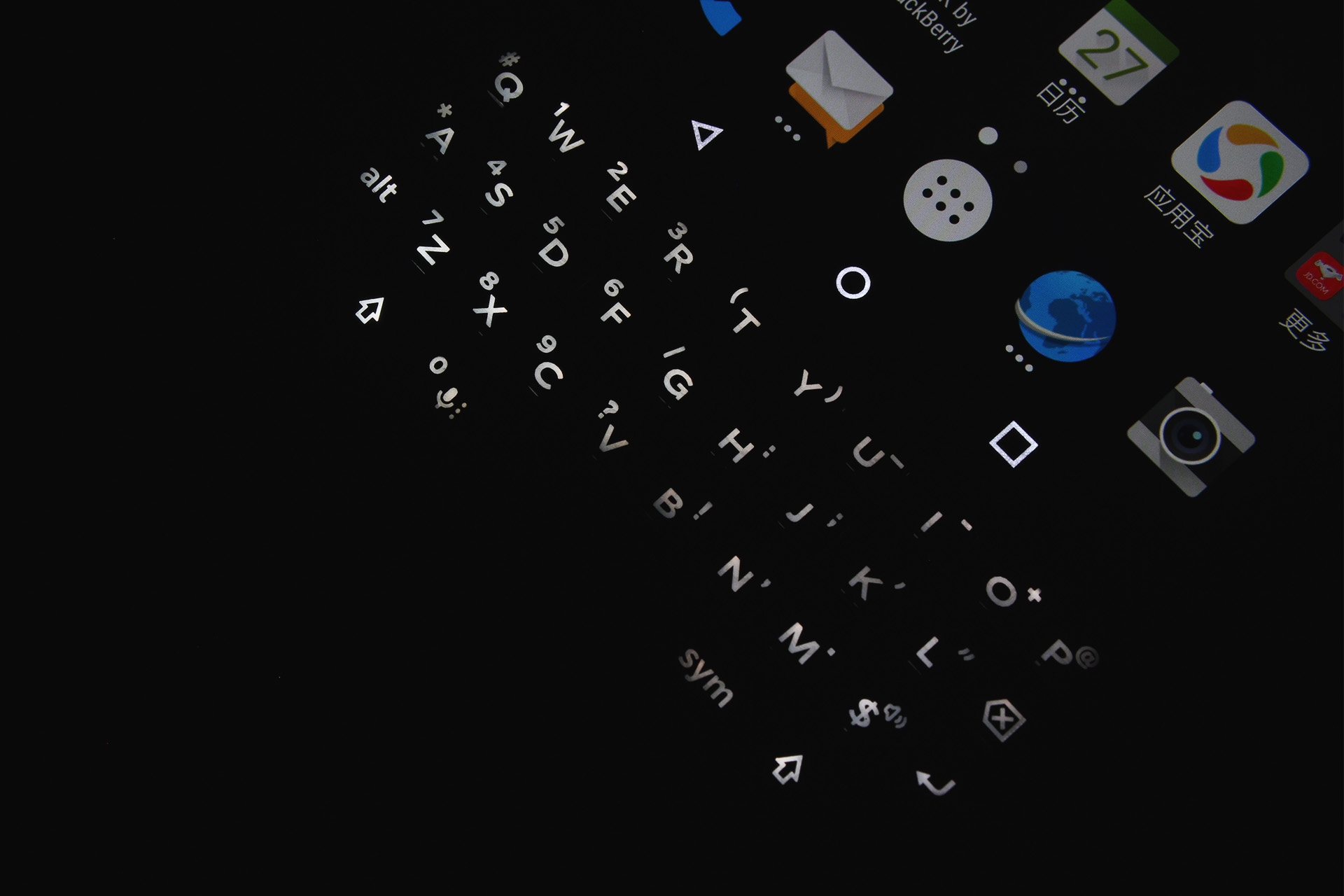 黑莓keyone神操作,黑莓keyone普通版和精英版