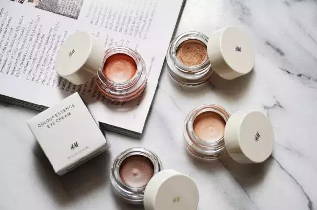 HM、Forever21又作妖，居然还敢抢CHANEL、Dior的饭碗？