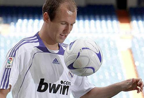 足坛2010-2020标王,足坛历届标王