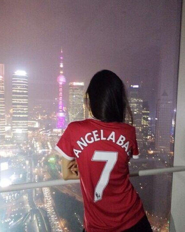 最痴迷足球的女星对比,2018年世界杯决赛的女明星