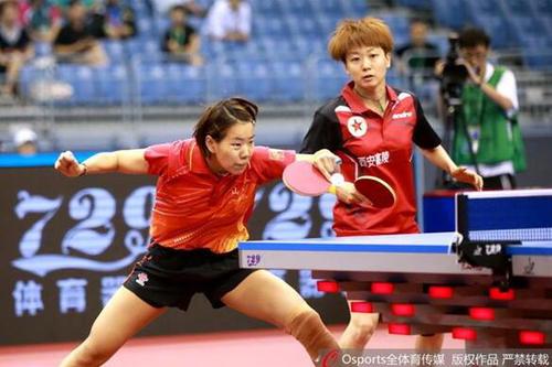 光明早报：习*平近**会见中外记者；国足憾别2018世界杯