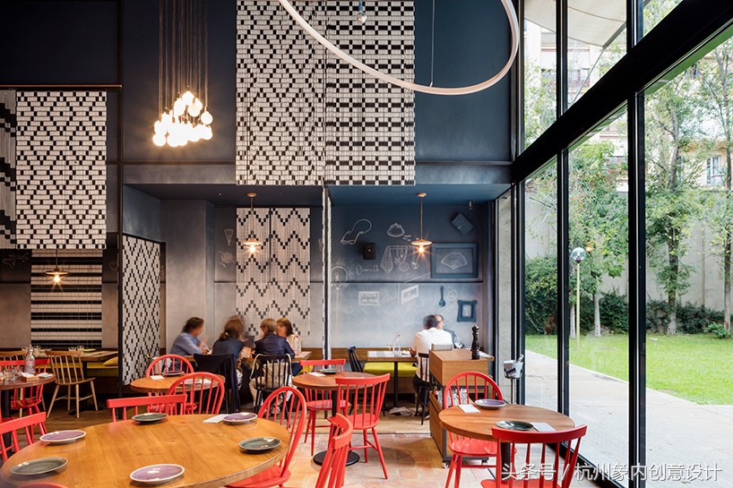 小清新风花园餐厅丨梅西还有这种谨慎思呀！