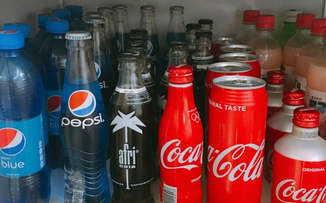 可乐怎么拥有四种不同的味道,这些口味的可乐你都喝过了吗