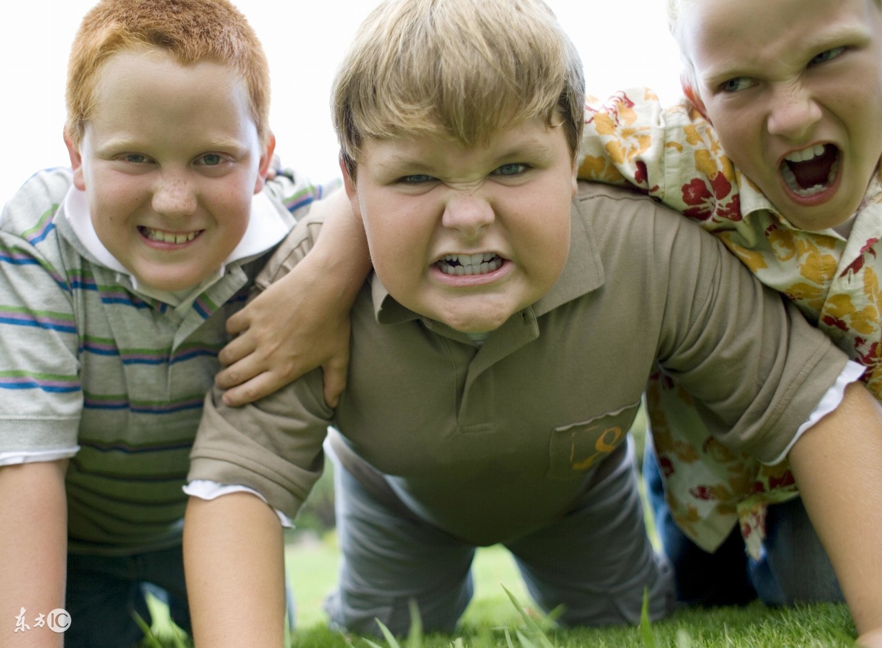 孩子被骂教他高情商怼回去,家长教育孩子被孩子怼