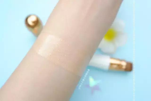 如何学会化妆和p图,化妆5分钟p图两小时