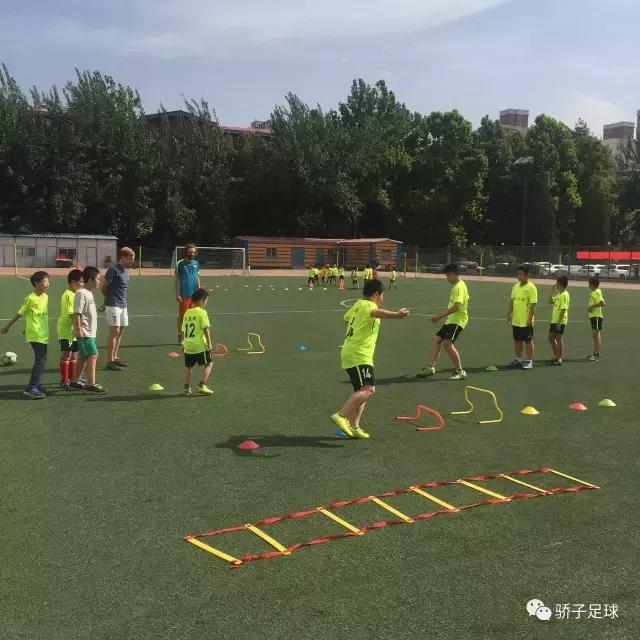 足球训练家长告知书,足球启蒙训练要关注什么