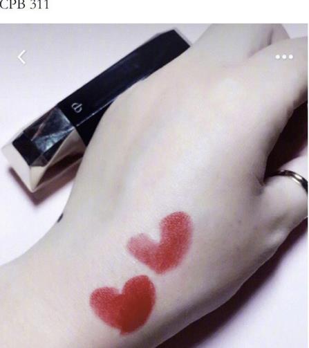 9个大牌口红各自一种代表色，每个都很美，你收集了几个？