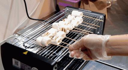 那些火爆ins的网红冰淇淋,炒酸奶冰淇淋网红店