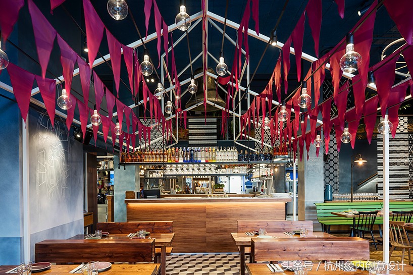 小清新风花园餐厅丨梅西还有这种谨慎思呀！