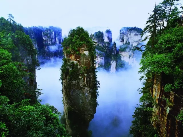 凤凰古城韶山张家界五日自驾游,张家界衡山凤凰古城五日游