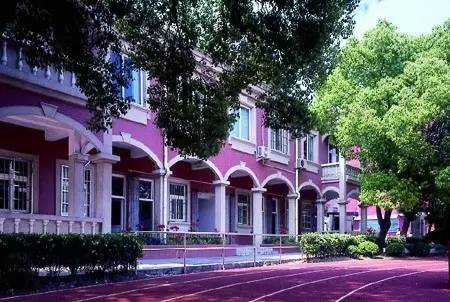 上海被称为模范的学校你知道几所,多所高校被通报批评