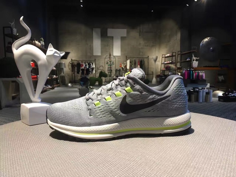 nike登月跑鞋适合跑步吗,nike登月鞋适合夏天穿吗