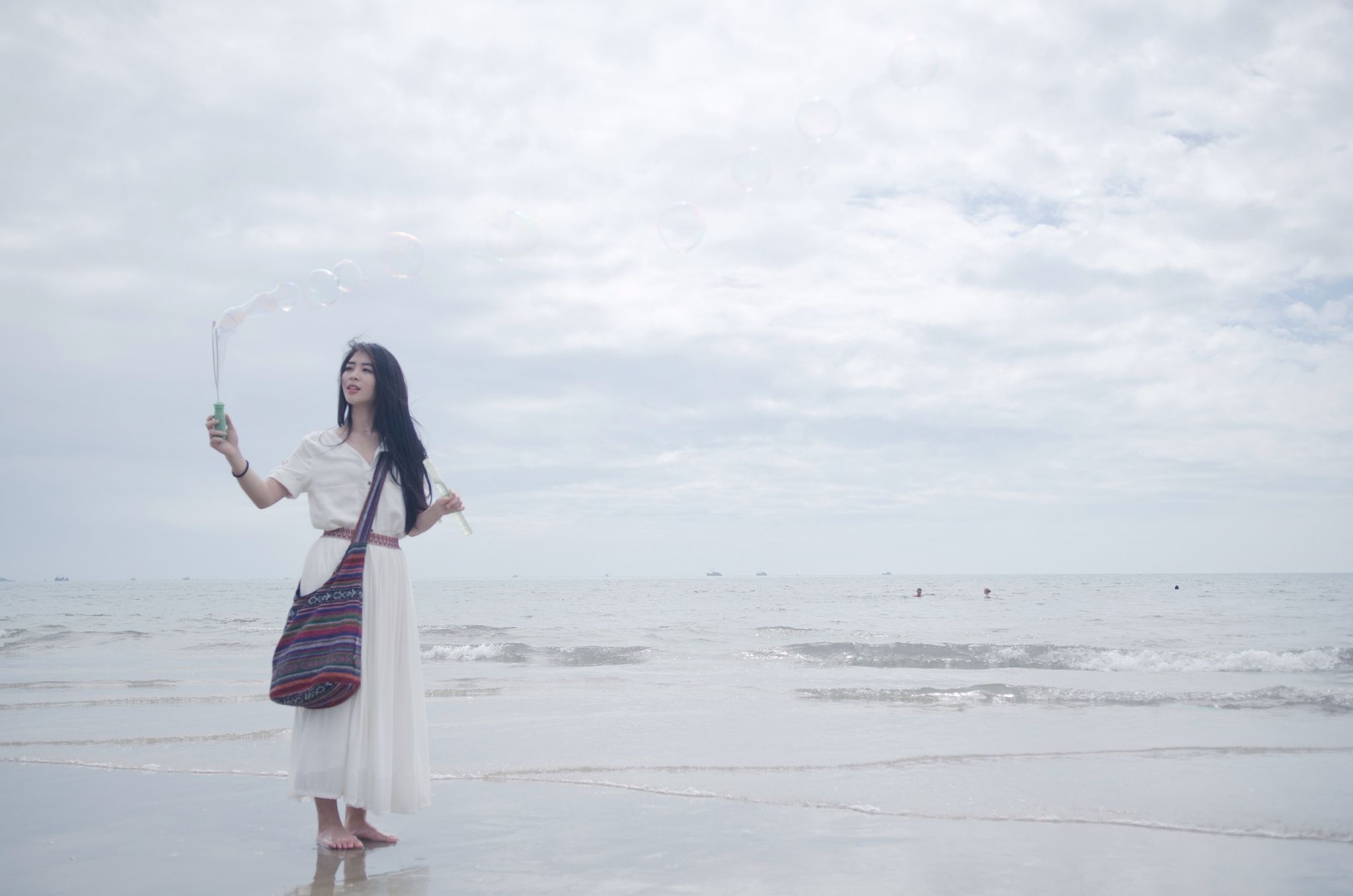 阴天旅游怎么拍照好看呢,十一出去旅游怎么拍照