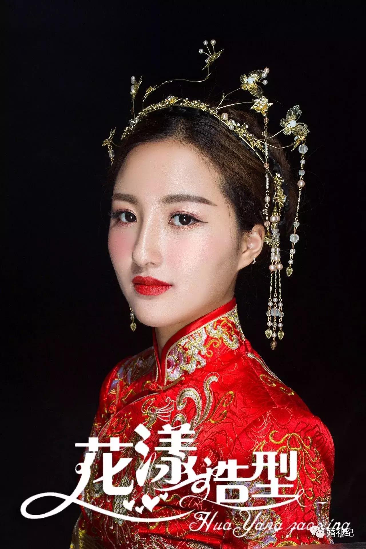 如何挑选适合中式婚礼的妆容,中式婚礼搭配