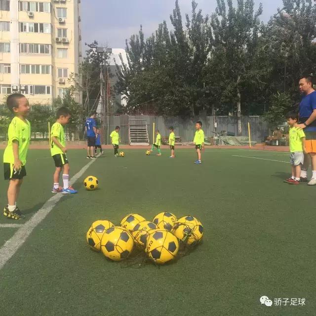 足球训练家长告知书,足球启蒙训练要关注什么