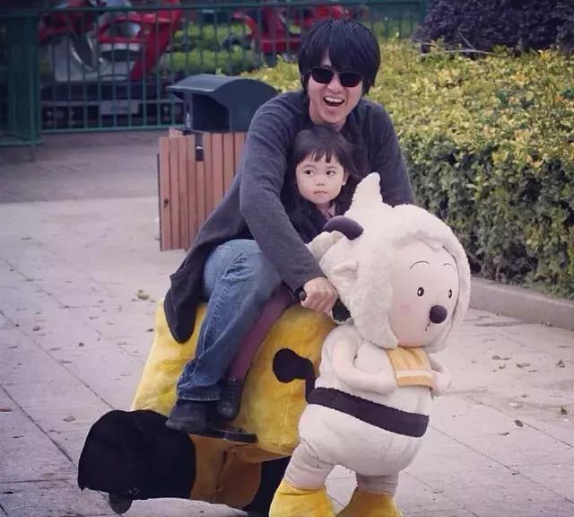 新好男人,好男人对老婆都是百般疼爱