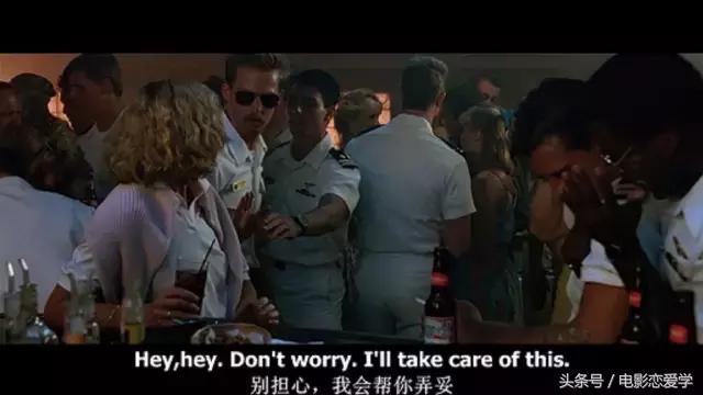 男子女厕所撩妹，简直*兽禽**！