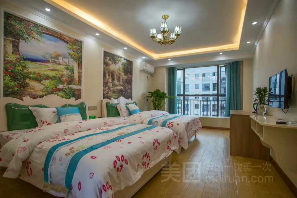 凤凰古城韶山张家界五日自驾游,张家界衡山凤凰古城五日游