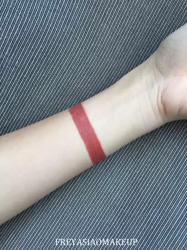 wetnwild湿又野有色面霜测评,wetnwild湿又野唇釉试色