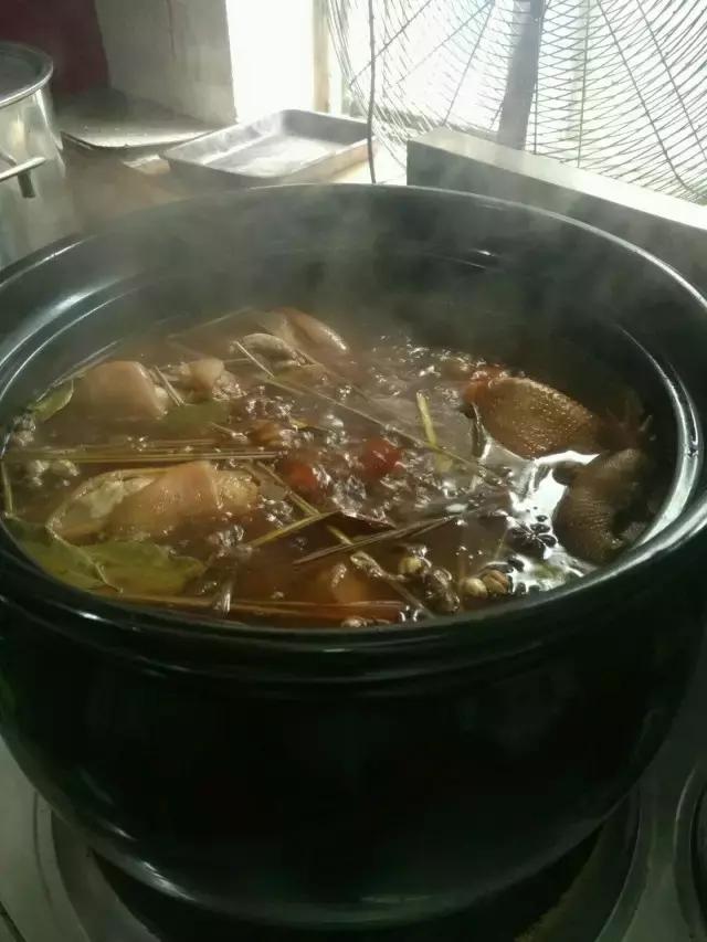 人均20多就能吃好吃饱，老火靓汤才5元，这店就藏在长春高新区！