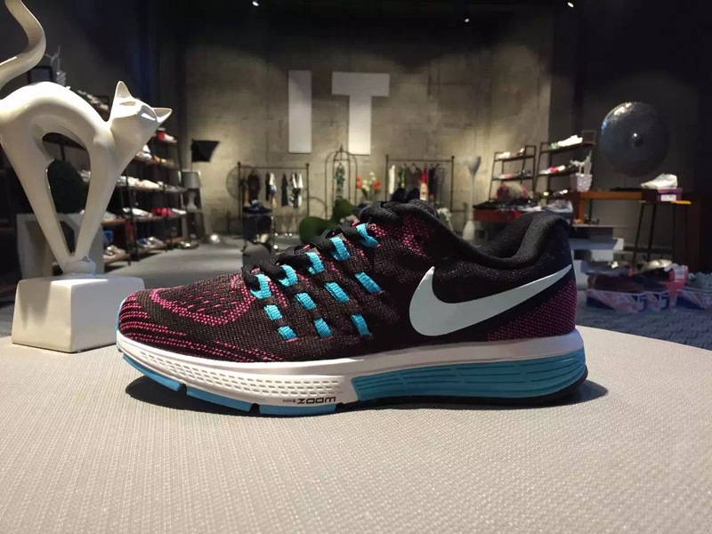 nike登月跑鞋适合跑步吗,nike登月鞋适合夏天穿吗