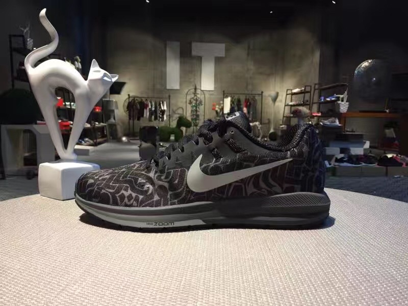 nike登月跑鞋适合跑步吗,nike登月鞋适合夏天穿吗