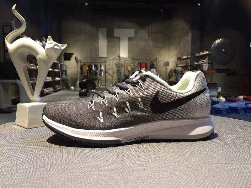 nike登月跑鞋适合跑步吗,nike登月鞋适合夏天穿吗