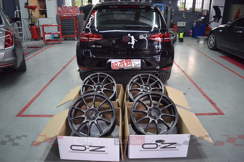 神车改装,高尔夫7.5代升级17寸gti轮毂