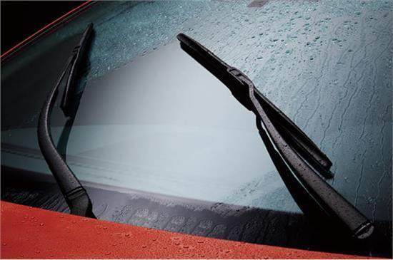 雨刮器有刮不干净的感觉,3分钟解决雨刮器嘎嘎响刮不干净