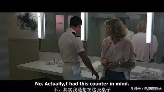 男子女厕所撩妹，简直*兽禽**！