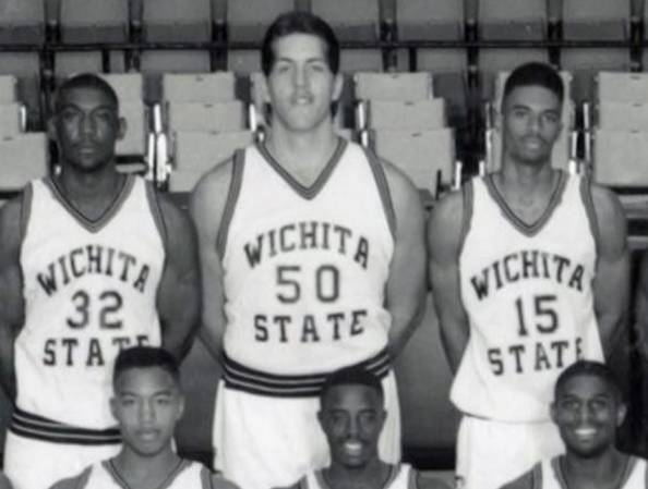 男子体重高达400斤,男子体重