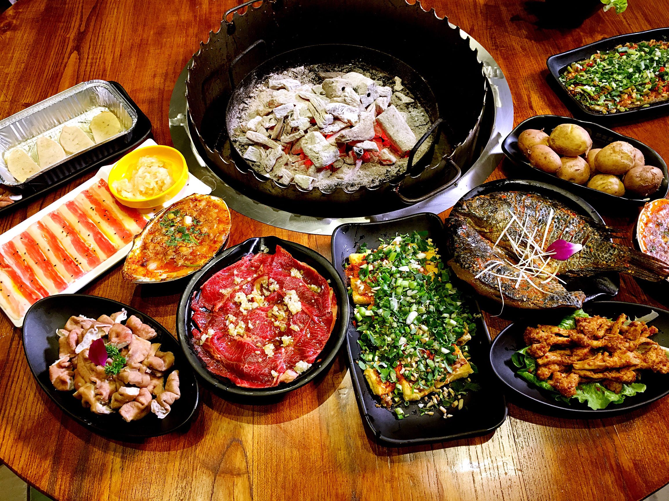 醉月湾西昌火盆烧烤成都,西昌原生态自助火盆烧烤怎么样